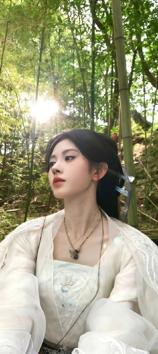 鞠婧祎为何被粉丝称为古装美学天花板? 鞠婧祎为何被粉丝称为古装美学天花板?