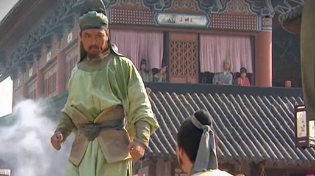 从王进看职场处世哲学，面对狭隘领导唯有离开