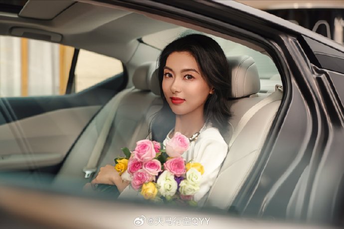 燃油车智能化能追上新能源吗？天籁鸿蒙座舱体验如何？