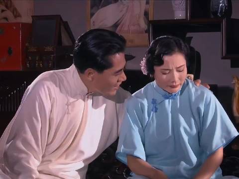 杨九红对生活彻底失望，堕落成性