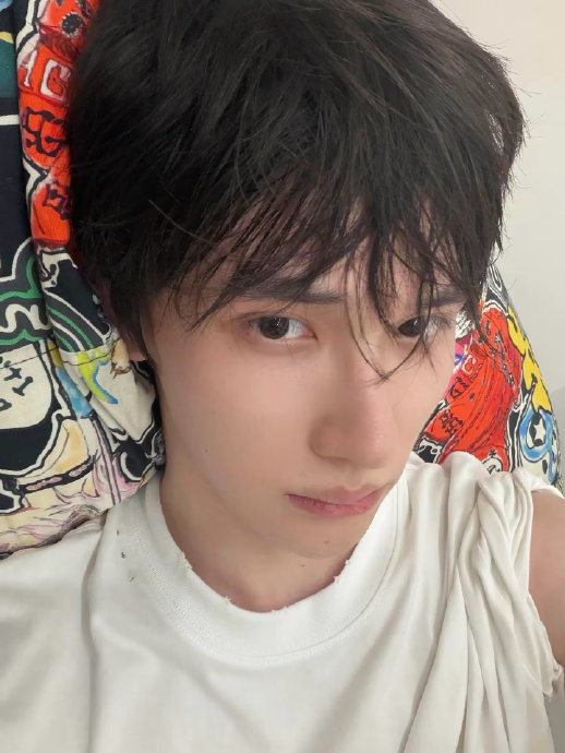 粉丝们对余宇涵获得MVP奖励有什么看法? 粉丝们对余宇涵获得MVP奖励有什么看法?