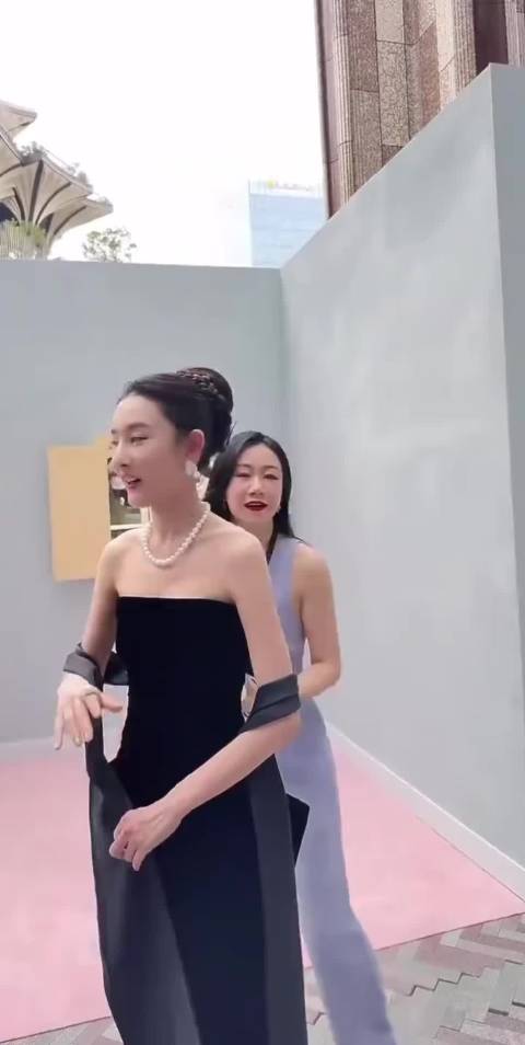宋祖儿剪短发，好漂亮啊 宋祖儿短发造型真的太惊艳了！…