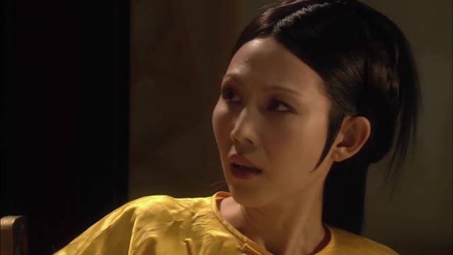 弘晖若在，本宫何至今日？庶出之身，终究比不过姐姐，雨夜忆子，头痛欲裂