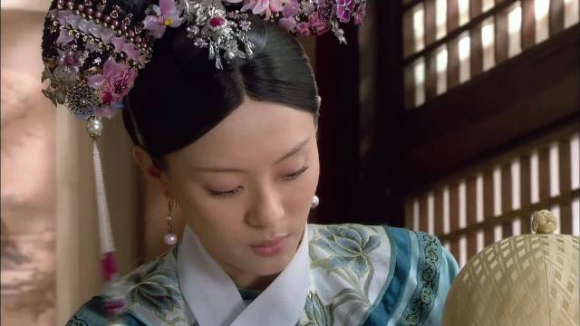 四郎虽要我受些委屈，但只要能为他分忧，我便心甘情愿，毫无怨言