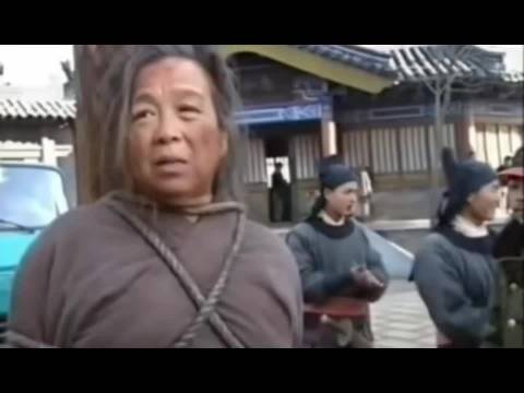 李明启不愿被采访，拍完就跑，网友：像上班上疯了