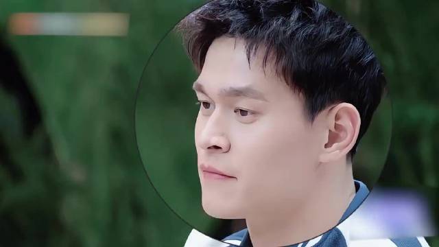 孙杨凭一己之力炸上热搜，迷惑行为直接带爆《妻子的浪漫旅行》 马頔