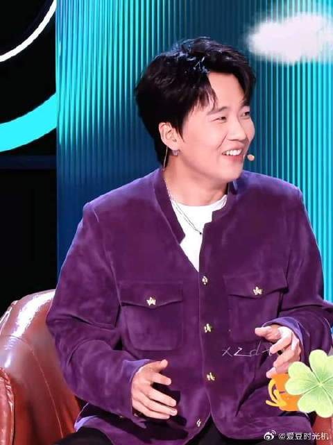 哦原来相声那种几组人轮着演一场的不叫拼盘啊