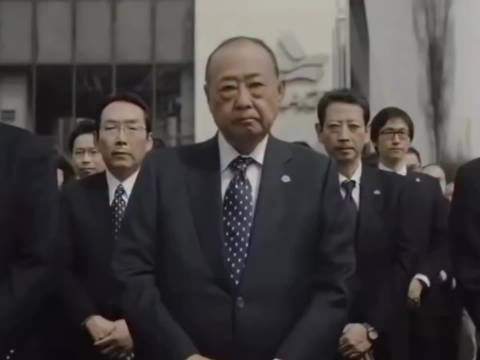 因为日元贬值，当一家日本冰淇淋公司25年来首次将价格从60日元上调至70日元后…