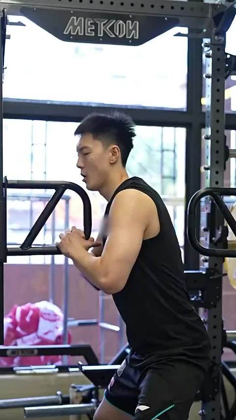 广东男篮核心球员归队训练，胡明轩徐杰参训