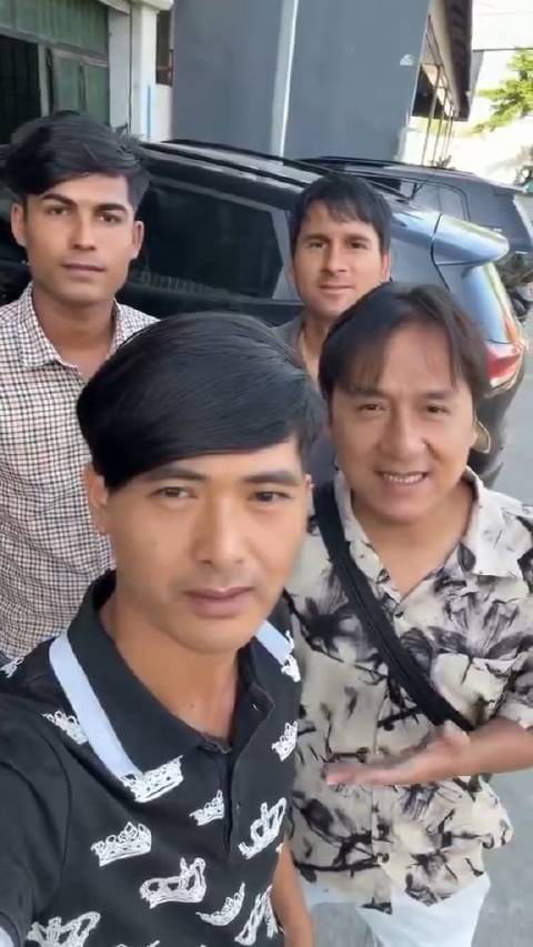 外网帖子称东南亚组合似AI，发哥年轻样貌引质疑
