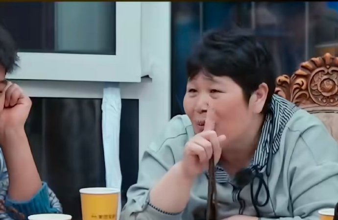 女儿长期当母亲情绪垃圾桶会有什么心理影响? 女儿长期当母亲情绪垃圾桶会有什么心理影响?