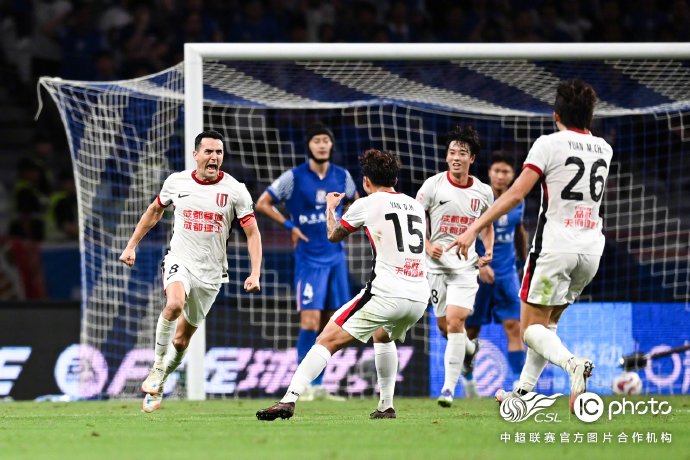 五连平竟还领跑16分！蓉城这榜首太稳了