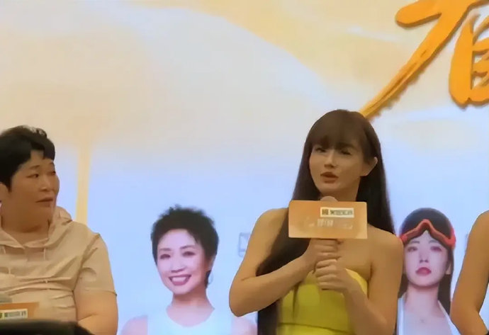邹市明和冉莹颖的三个儿子分别叫什么名字? 邹市明和冉莹颖的三个儿子分别叫什么名字?