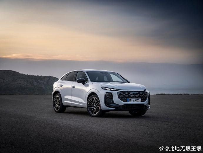 奥迪Q3 Sportback和凯迪拉克XT4的内饰设计有什么不同？