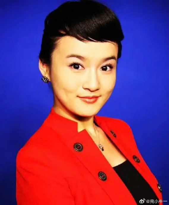 冉莹颖的个人随笔集《我爱这世界因为我爱你》主要讲了什么? 冉莹颖的个人随笔集《我爱这世界因为我爱你》主要讲了什么?