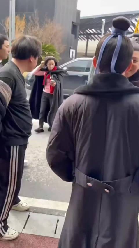 我一直特别喜欢何赛飞，没想到她这么凶啊