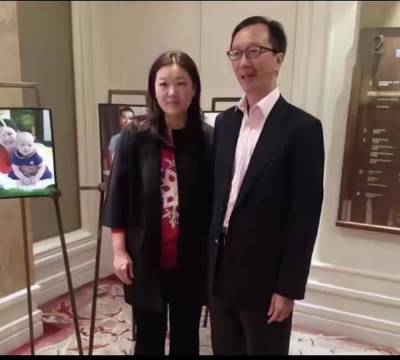 伏明霞坦言不后悔嫁大26岁梁锦松，照料全家太累