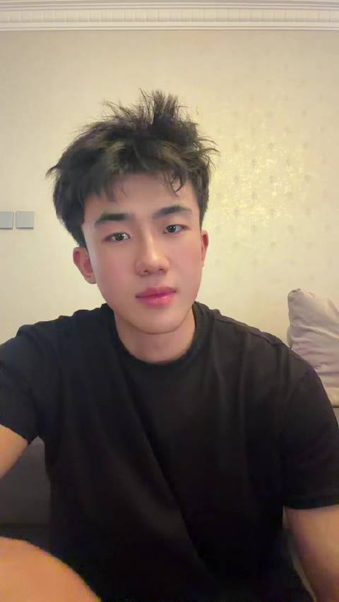 不是！你妹妹是曲筱绡啊