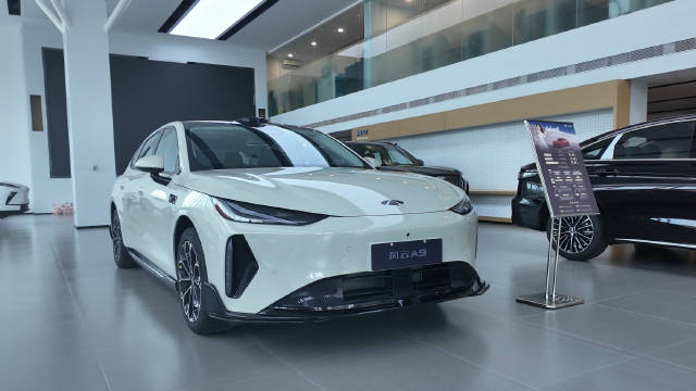 探店实拍体验奇瑞风云A9，10.69万起就有2900mm轴距655km纯电续航