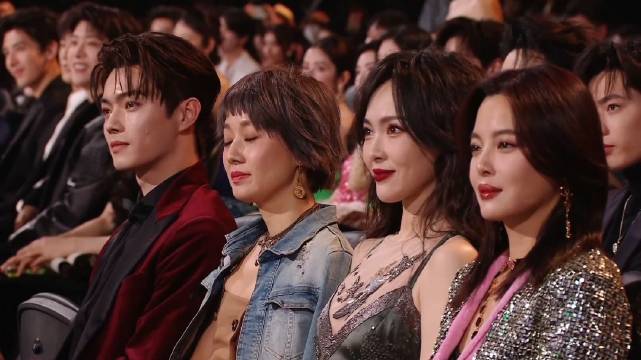 马伊琍辛芷蕾唐嫣罕同框，三人比美，谁是真美女太好分辨！丨星光