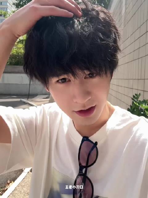 旅行的小七仔传来的日记汇总~小no这次巴黎之行玩的开心呀