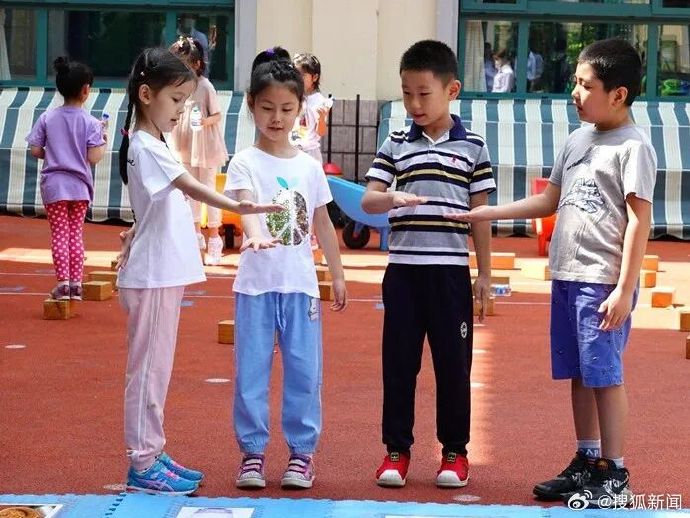 幼儿园数量减少,幼师转行养老行业靠谱吗? 幼儿园数量减少,幼师转行养老行业靠谱吗?