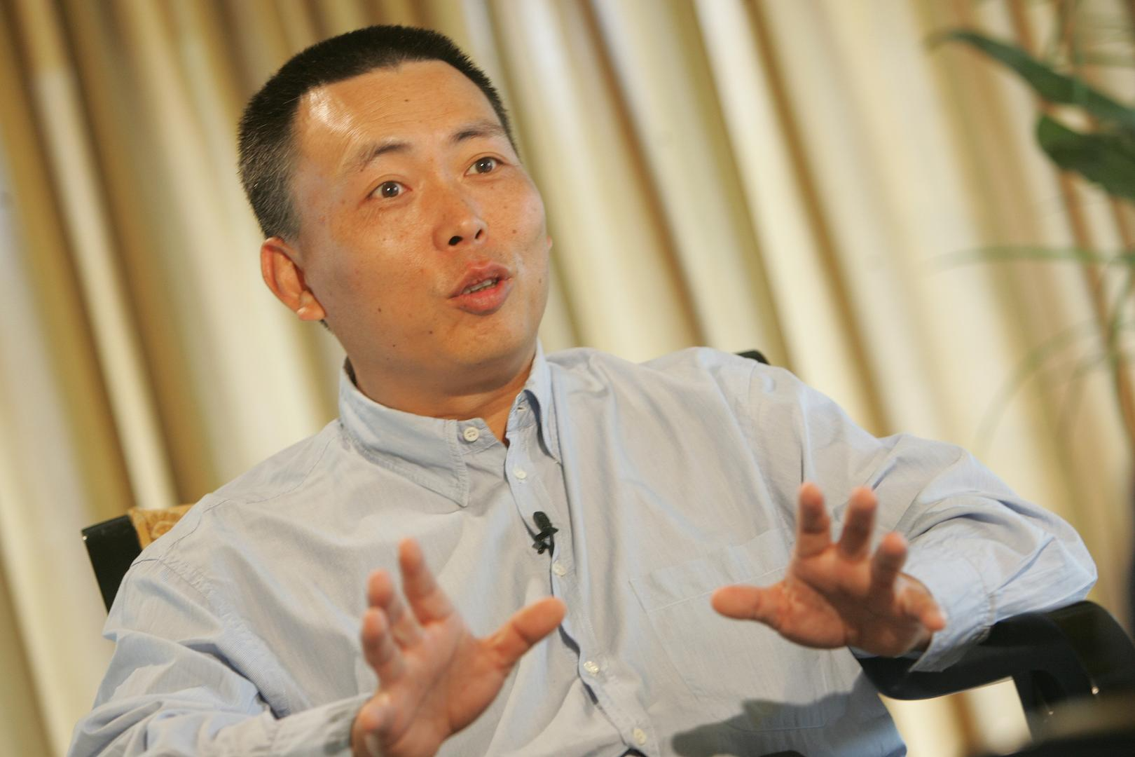 段永平减持泡泡玛特,此前声称“10年内大概率是不会卖” 段永平减持泡泡玛特,此前声称“10年内大概率是不会卖”