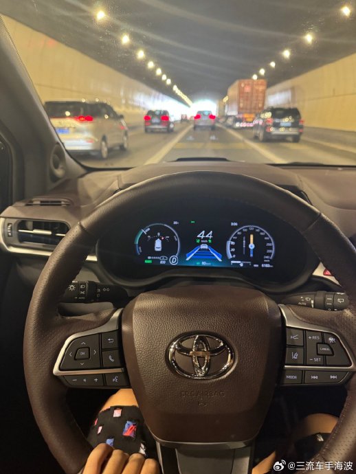 商务MPV赛那的油耗真的低至5.66L吗? 商务MPV赛那的油耗真的低至5.66L吗?