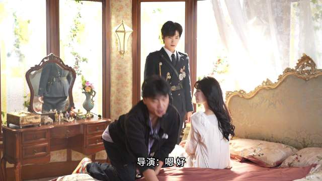 打卡名场面，邢昭林方瑾片场擦火花，《深情为饵》开启预约，看