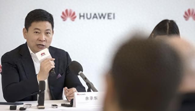 竹知了事件背后：余承东的“大嘴红利”与华为汽车的镜像危机