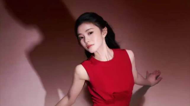 刘浩存无实物表演获张艺谋夸赞，演技天赋惊人