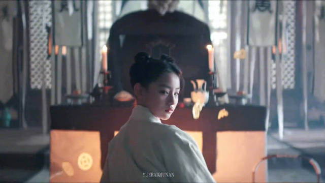 这个小演员的演技好牛啊，一转身有被她的眼神吓到