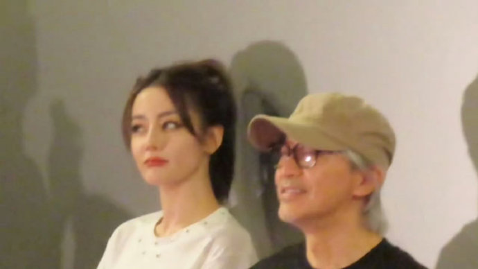 迪丽热巴为周星驰新片《功夫女足》路演做了哪些宣传？