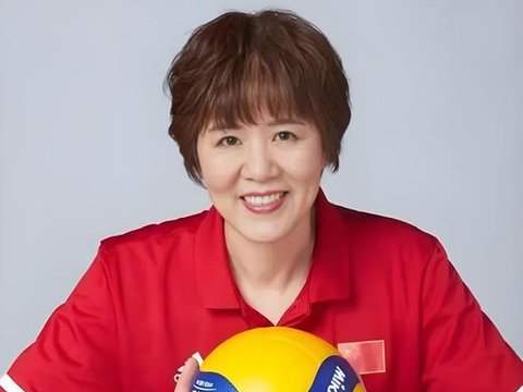 返回中国，郎平亮相，体育局任命，亮相新岗位，薪酬曝光