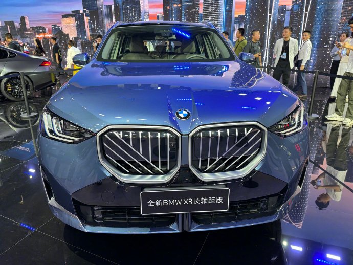 2026款宝马X3长轴距版的动力表现如何？