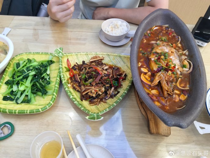 小孩哥野外美食为何从不吃茄子变成主动品尝？