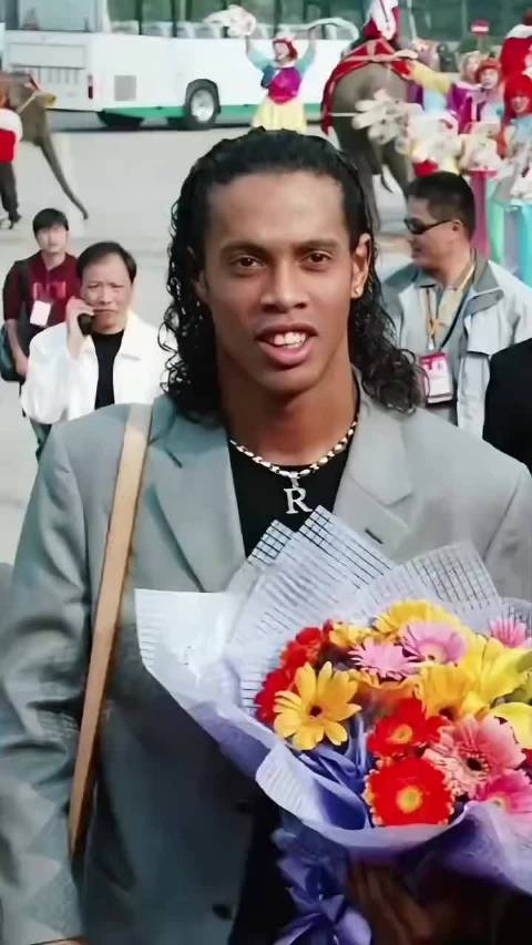 罗纳尔迪尼奥：他拒绝了曼联，却拯救了巴萨