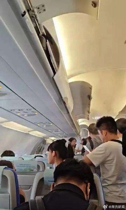 飞机被雷击后，如何保证乘客的安全？