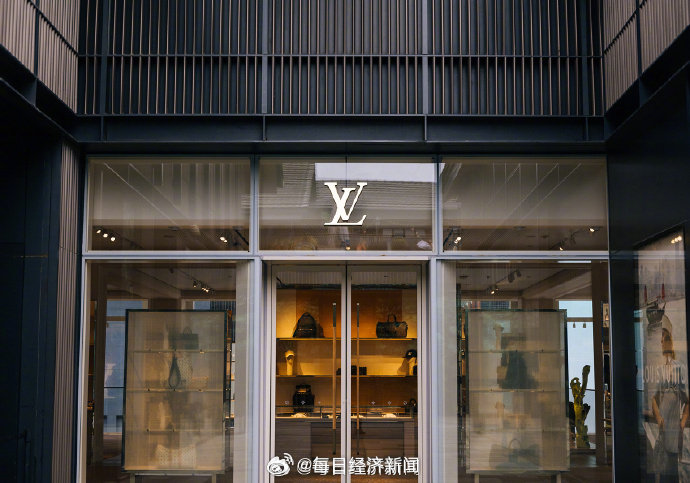 LVMH集团旗下的品牌中,哪个品牌的市值最高? LVMH集团旗下的品牌中,哪个品牌的市值最高?