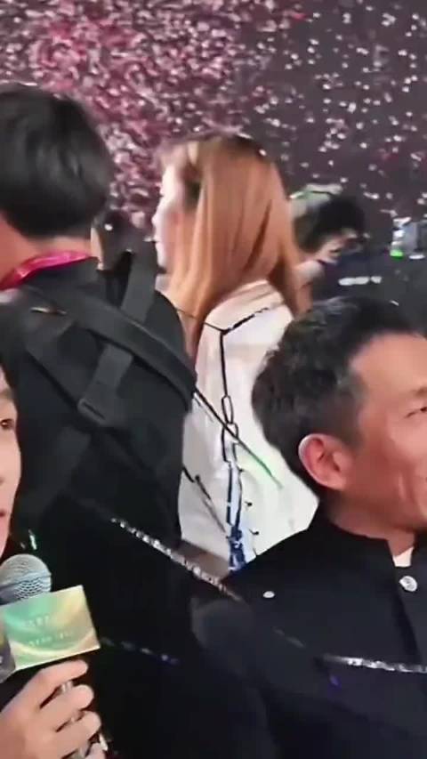 朱一龙 现役法拉利的权威！