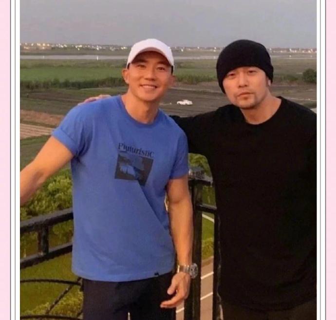 周杰伦为刘畊宏应援说了哪些搞笑建议？