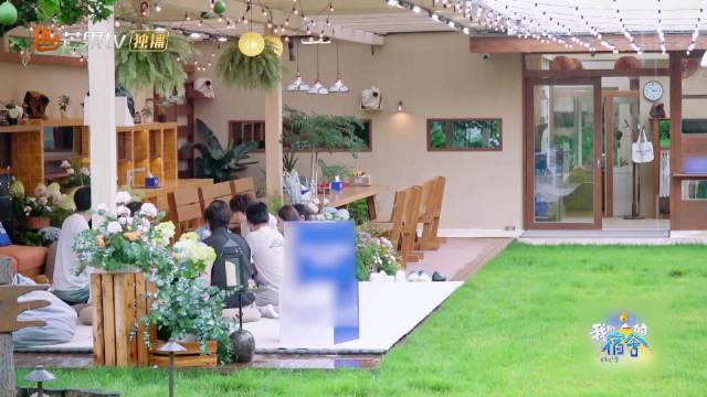 丁程鑫节目里给自己打满分，自信宠爱自己
