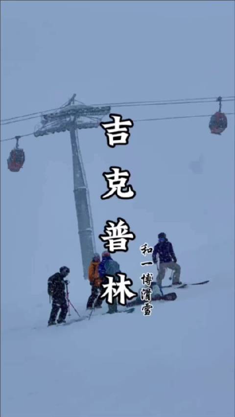 周鹏老师笑的如此欣慰，王一博也应该是周鹏老师最得意的徒弟了吧！ ·