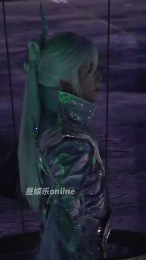 吴磊先天cos圣体，造型百变无违和