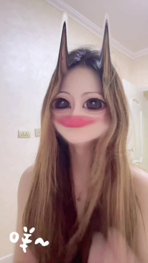 我手机里都没有这视频 让李飞给我找出来了