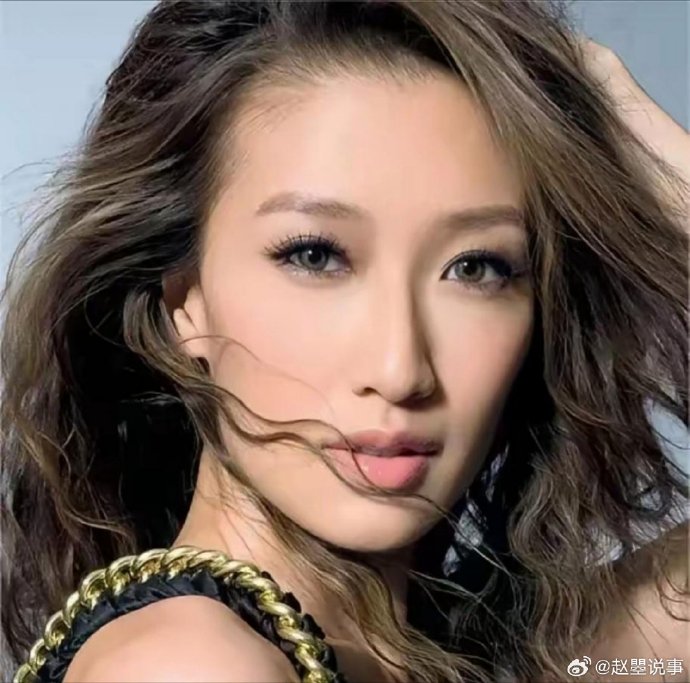谢婷婷晒照悼念谢贤：告别你是一生最难过的事