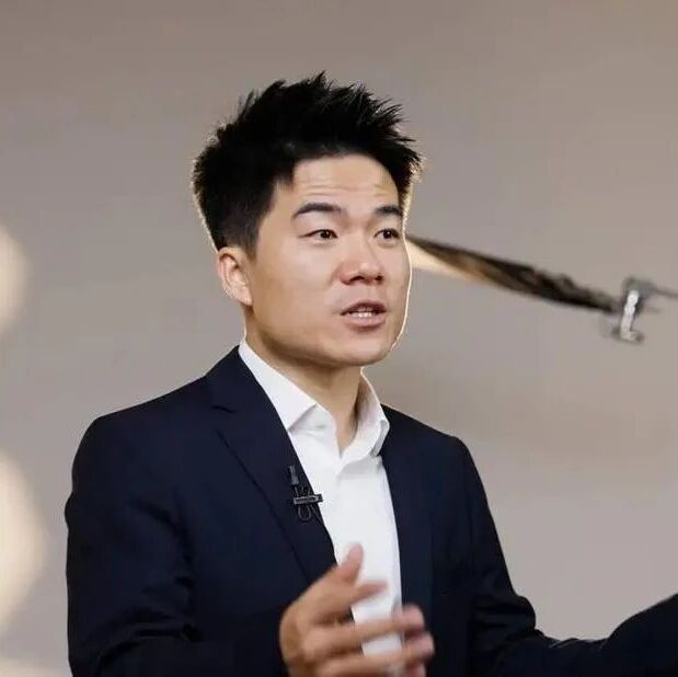 董宇辉成立新公司“禾与春时”,经营范围含鲜肉、水产品、新鲜水果、食用农产品、宠物食品及用品批发等 董宇辉成立新公司“禾与春时”,经营范围含鲜肉、水产品、新鲜水果、食用农产品、宠物食品及用品批发等