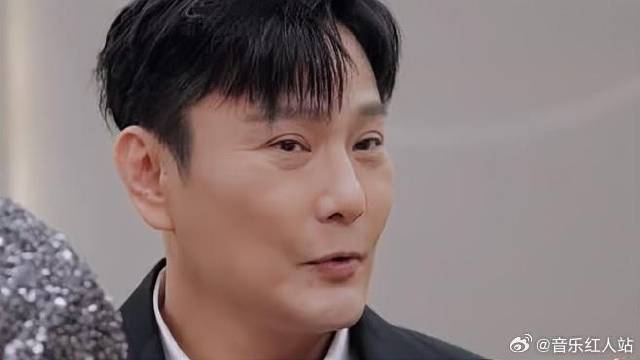 张信哲一本正经地骗人 那英队加码失败，太可惜了！