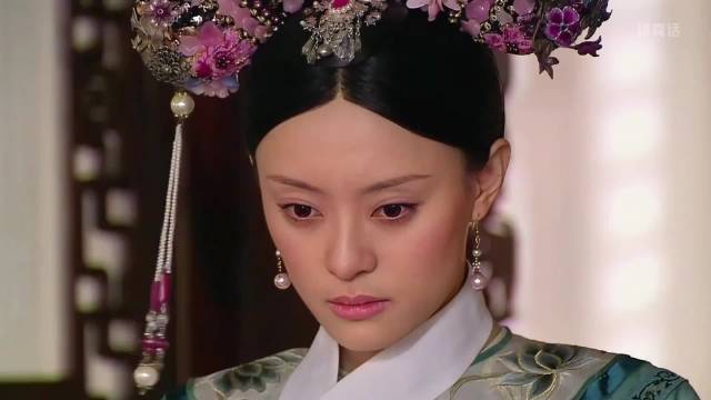 曹琴默勤政殿内挑拨离间，甄嬛巧妙化解两人心中嫌隙
