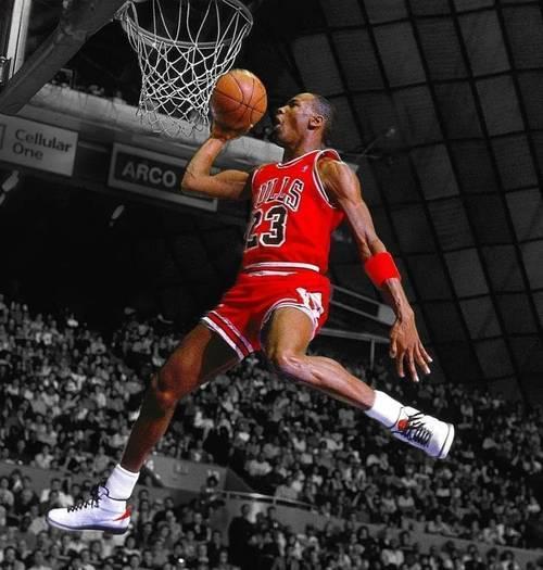 NBA球星总决赛胜率：库里67%，科比71%，那詹姆斯呢？